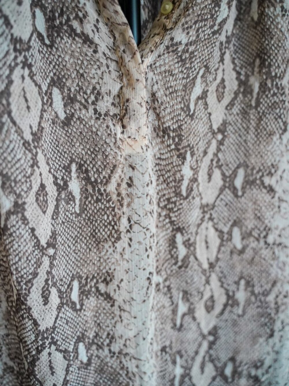 Banana Republic Petite XXS Women's Snakeskin Print Long Sleeve Blouse - Picture 5 of 11